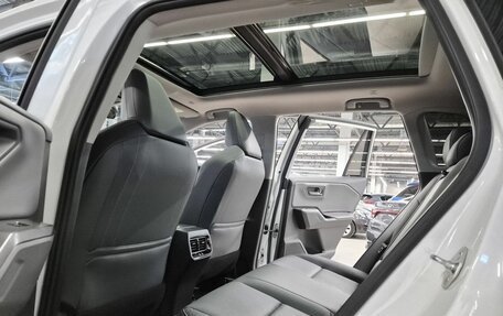 Toyota RAV4, 2026 год, 4 499 000 рублей, 11 фотография