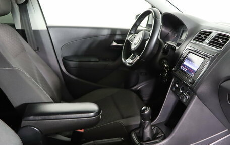 Volkswagen Polo VI (EU Market), 2018 год, 999 990 рублей, 14 фотография
