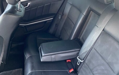 Mercedes-Benz E-Класс, 2011 год, 1 450 000 рублей, 11 фотография