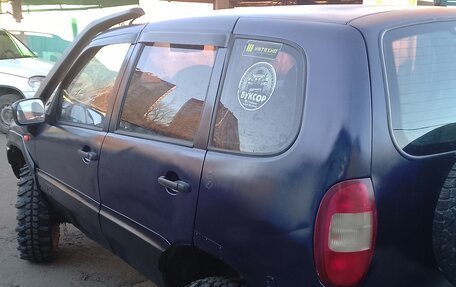 Chevrolet Niva I рестайлинг, 2005 год, 300 000 рублей, 2 фотография