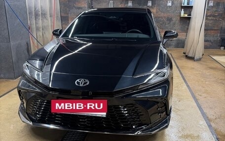 Toyota Camry, 2025 год, 4 500 000 рублей, 2 фотография
