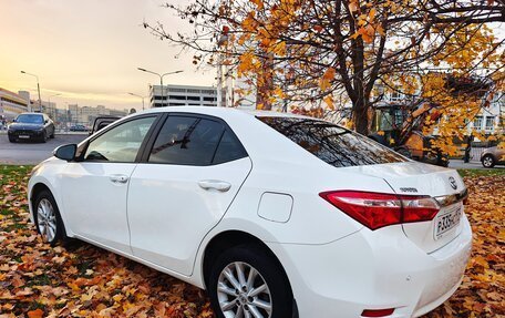 Toyota Corolla, 2013 год, 1 360 000 рублей, 4 фотография