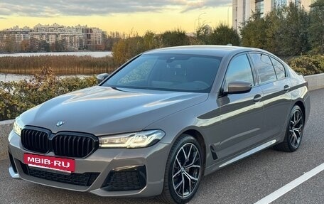 BMW 5 серия, 2021 год, 5 499 000 рублей, 5 фотография