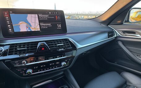 BMW 5 серия, 2021 год, 5 499 000 рублей, 15 фотография