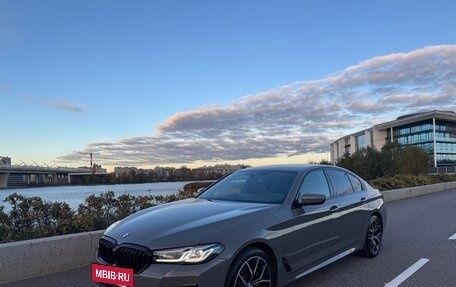 BMW 5 серия, 2021 год, 5 499 000 рублей, 11 фотография