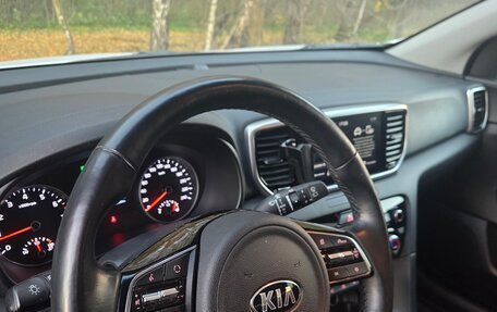 KIA Sportage IV рестайлинг, 2021 год, 3 000 000 рублей, 3 фотография