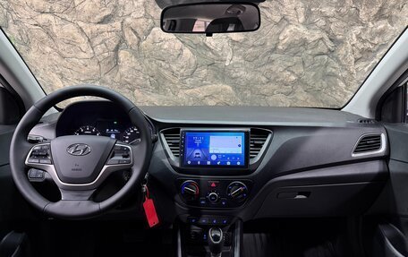 Hyundai Solaris II рестайлинг, 2019 год, 1 378 000 рублей, 16 фотография