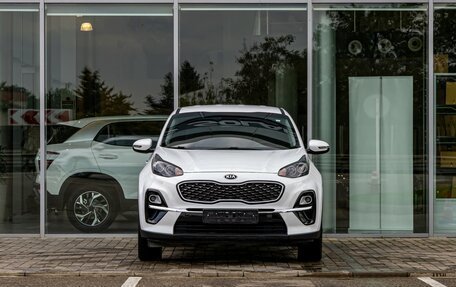 KIA Sportage IV рестайлинг, 2019 год, 1 995 000 рублей, 2 фотография