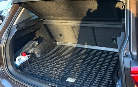 Volkswagen Tiguan II, 2019 год, 2 300 000 рублей, 6 фотография