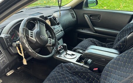 Infiniti FX I, 2005 год, 599 000 рублей, 6 фотография