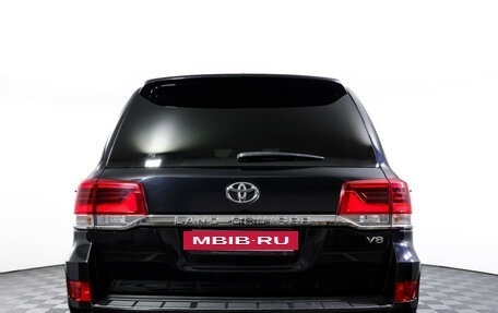 Toyota Land Cruiser 200, 2019 год, 8 190 000 рублей, 6 фотография