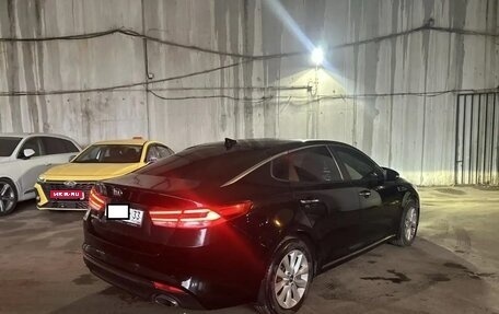 KIA Optima IV рестайлинг, 2017 год, 1 350 000 рублей, 3 фотография