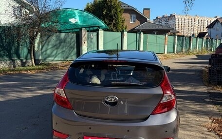 Hyundai Solaris II рестайлинг, 2012 год, 850 000 рублей, 6 фотография