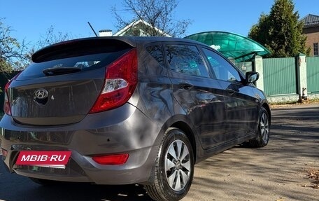 Hyundai Solaris II рестайлинг, 2012 год, 850 000 рублей, 5 фотография