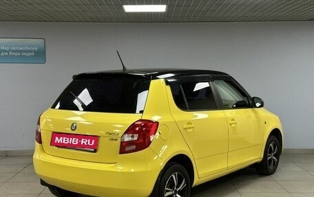 Skoda Fabia II, 2011 год, 670 000 рублей, 5 фотография