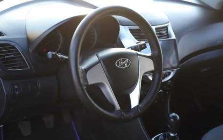 Hyundai Solaris II рестайлинг, 2011 год, 567 573 рублей, 13 фотография
