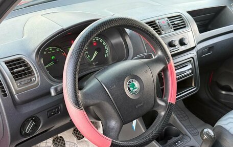Skoda Fabia II, 2008 год, 328 000 рублей, 11 фотография