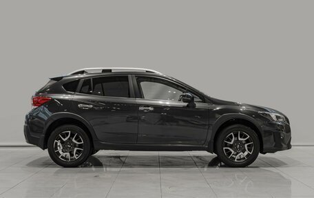 Subaru XV II, 2018 год, 2 390 000 рублей, 5 фотография