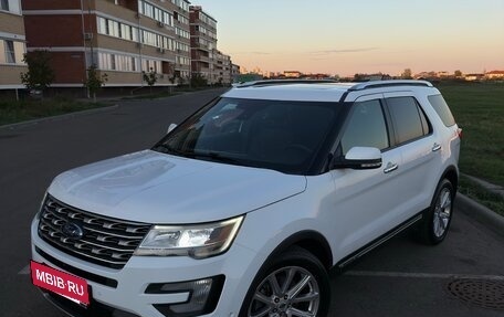 Ford Explorer V рестайлинг, 2016 год, 2 700 000 рублей, 8 фотография