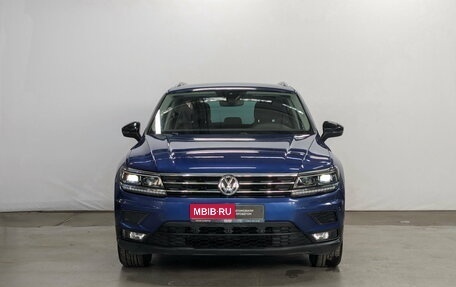 Volkswagen Tiguan II, 2019 год, 2 225 000 рублей, 2 фотография