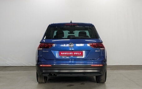 Volkswagen Tiguan II, 2019 год, 2 225 000 рублей, 6 фотография
