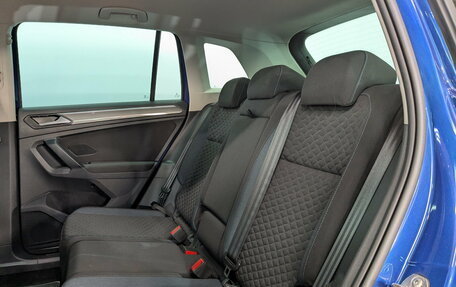 Volkswagen Tiguan II, 2019 год, 2 225 000 рублей, 13 фотография