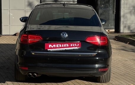 Volkswagen Jetta VII, 2016 год, 900 000 рублей, 6 фотография