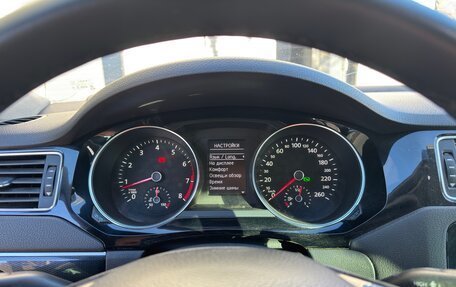 Volkswagen Jetta VII, 2016 год, 900 000 рублей, 11 фотография