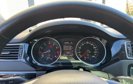 Volkswagen Jetta VII, 2016 год, 900 000 рублей, 12 фотография
