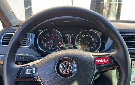 Volkswagen Jetta VII, 2016 год, 900 000 рублей, 15 фотография
