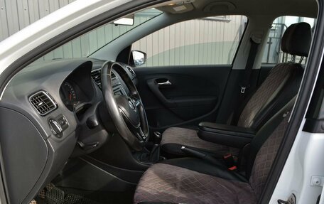 Volkswagen Polo VI (EU Market), 2017 год, 779 888 рублей, 18 фотография