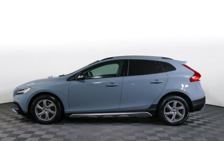 Volvo V40 Cross Country I, 2018 год, 2 090 000 рублей, 8 фотография