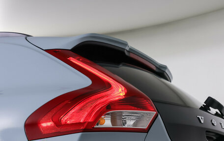 Volvo V40 Cross Country I, 2018 год, 2 090 000 рублей, 18 фотография