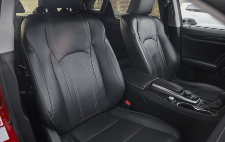 Lexus RX IV рестайлинг, 2018 год, 3 175 000 рублей, 29 фотография