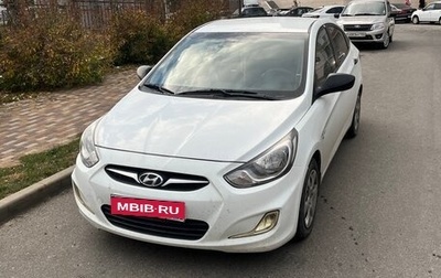 Hyundai Solaris II рестайлинг, 2012 год, 814 000 рублей, 1 фотография