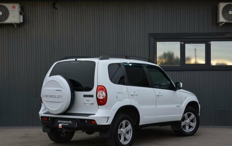Chevrolet Niva I рестайлинг, 2014 год, 599 888 рублей, 6 фотография