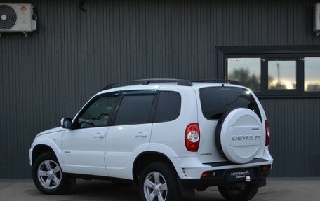 Chevrolet Niva I рестайлинг, 2014 год, 599 888 рублей, 4 фотография