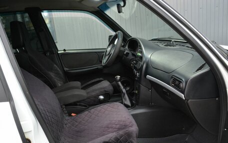 Chevrolet Niva I рестайлинг, 2014 год, 599 888 рублей, 16 фотография