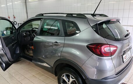 Renault Kaptur I рестайлинг, 2021 год, 1 300 000 рублей, 5 фотография
