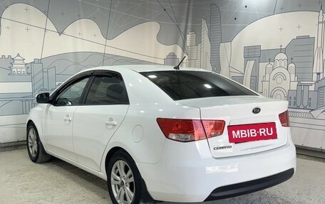 KIA Cerato III, 2009 год, 700 000 рублей, 3 фотография