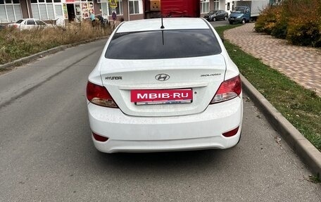 Hyundai Solaris II рестайлинг, 2012 год, 814 000 рублей, 3 фотография
