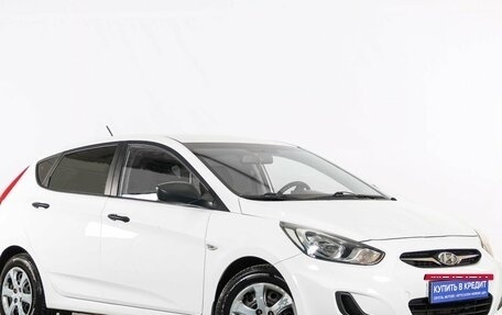 Hyundai Solaris II рестайлинг, 2013 год, 949 000 рублей, 2 фотография