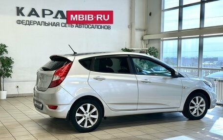 Hyundai Solaris II рестайлинг, 2012 год, 720 000 рублей, 2 фотография