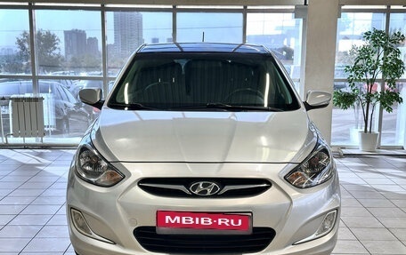 Hyundai Solaris II рестайлинг, 2012 год, 720 000 рублей, 3 фотография