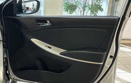 Hyundai Solaris II рестайлинг, 2012 год, 720 000 рублей, 16 фотография