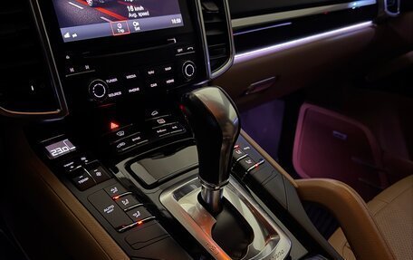 Porsche Cayenne III, 2017 год, 3 800 000 рублей, 16 фотография