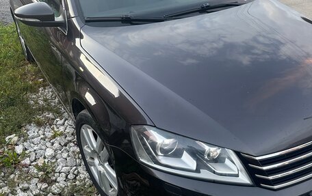 Volkswagen Passat B7, 2011 год, 900 000 рублей, 1 фотография