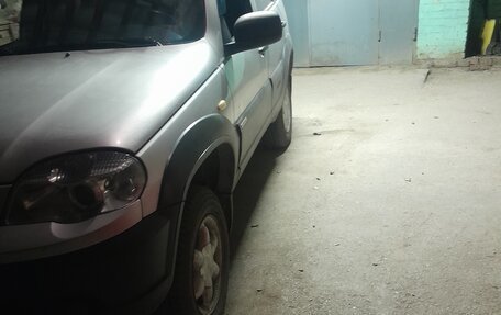Chevrolet Niva I рестайлинг, 2012 год, 420 000 рублей, 8 фотография