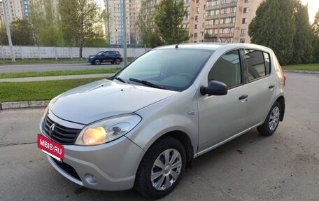 Renault Sandero I, 2014 год, 480 000 рублей, 2 фотография