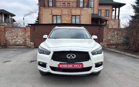 Infiniti QX60 I рестайлинг, 2018 год, 2 350 000 рублей, 6 фотография